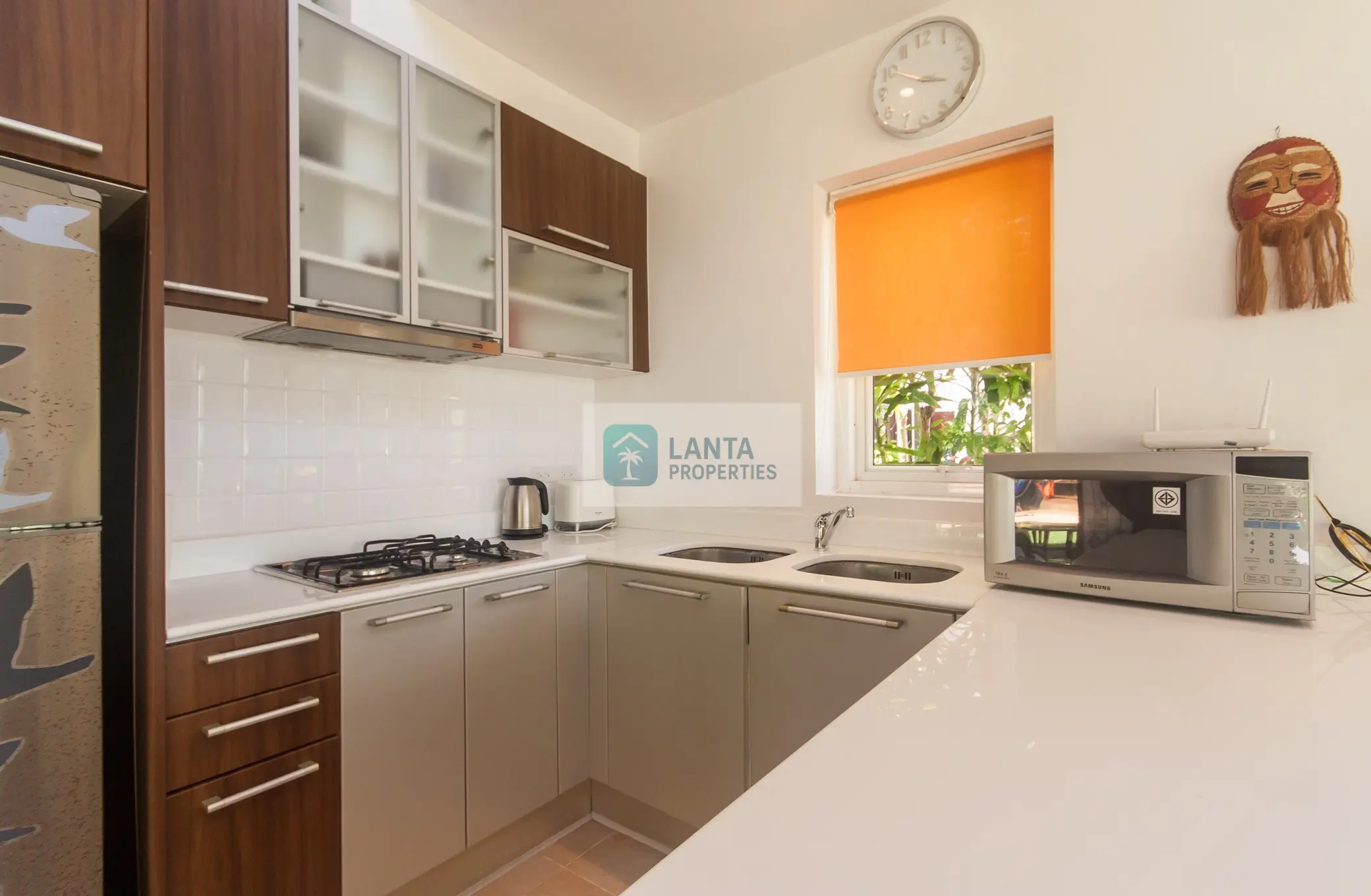 Elegant 3-Bedroom Pool Villa in Malee Beach, Long Beach.