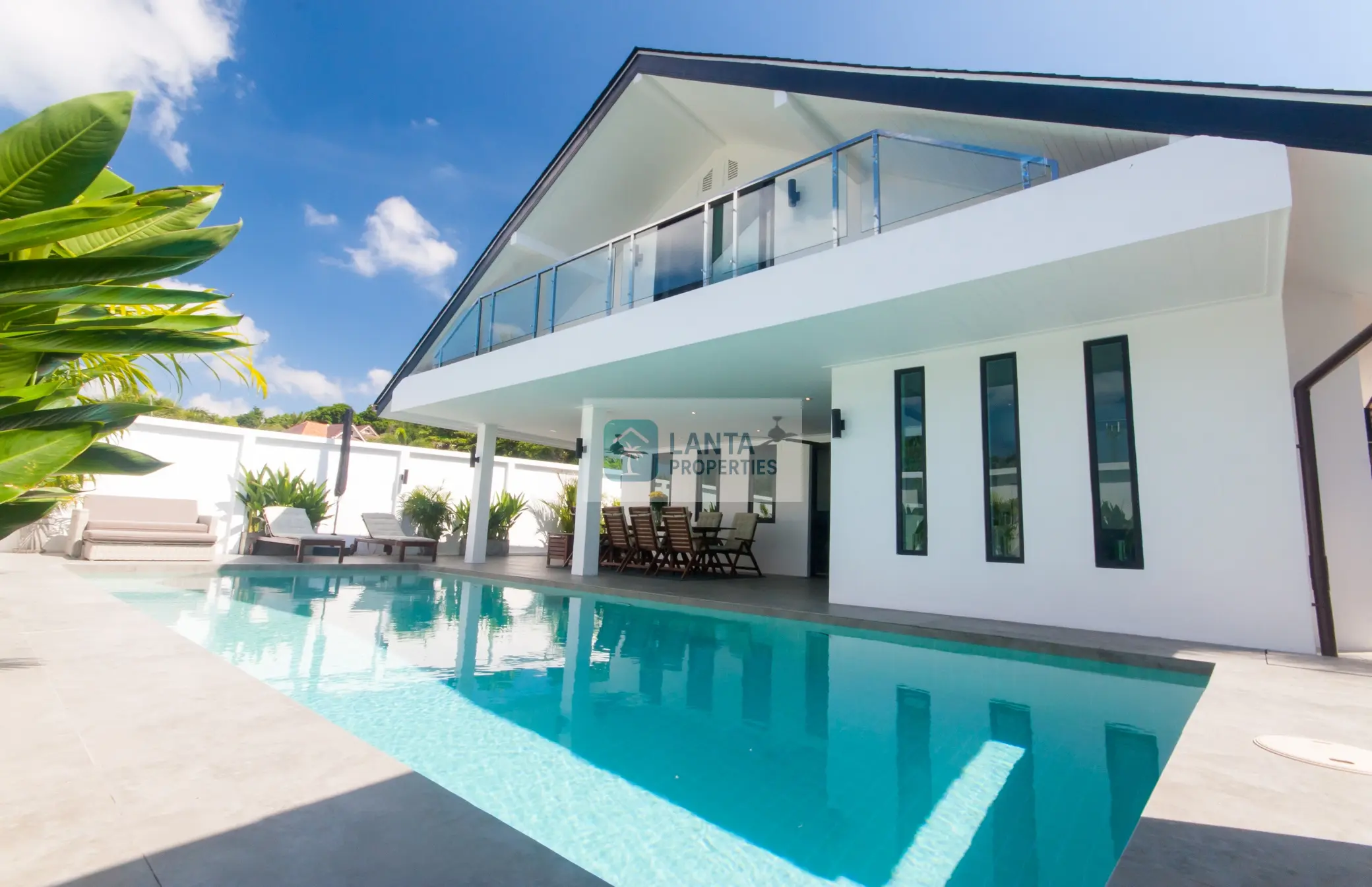 EXCLUSIVE POOL VILLA