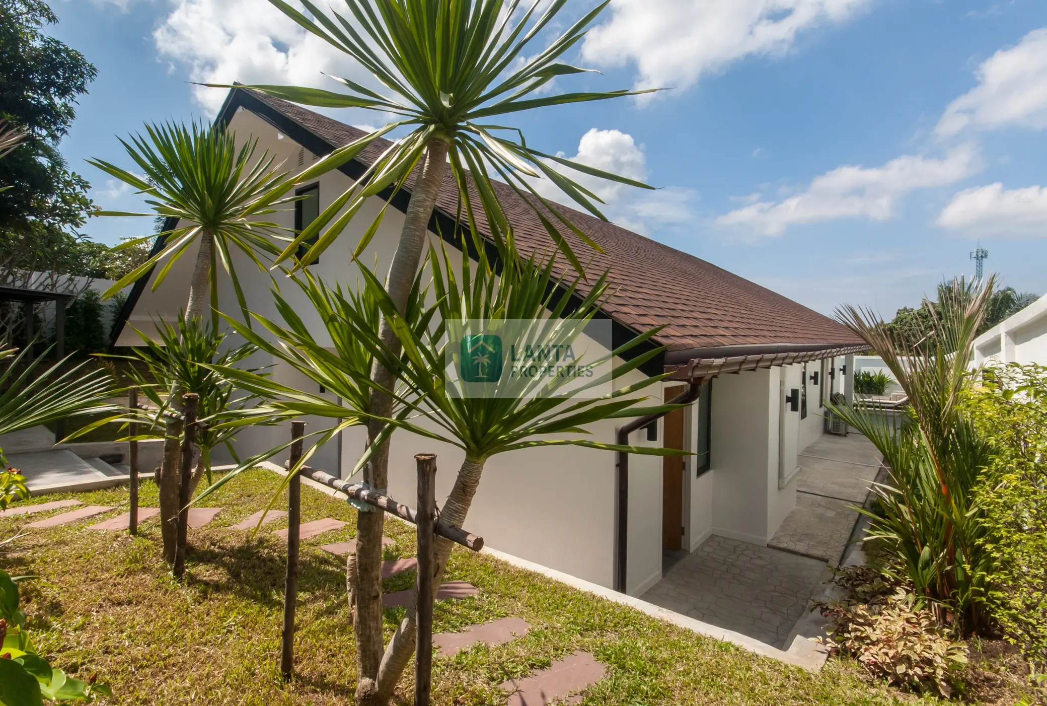 EXCLUSIVE POOL VILLA