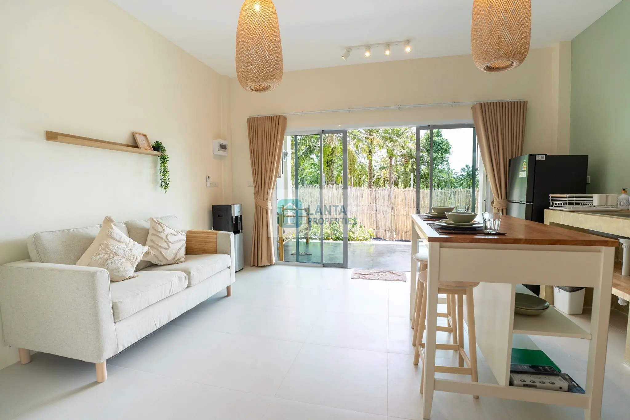 Mini Palm Villas – Modern Apartment