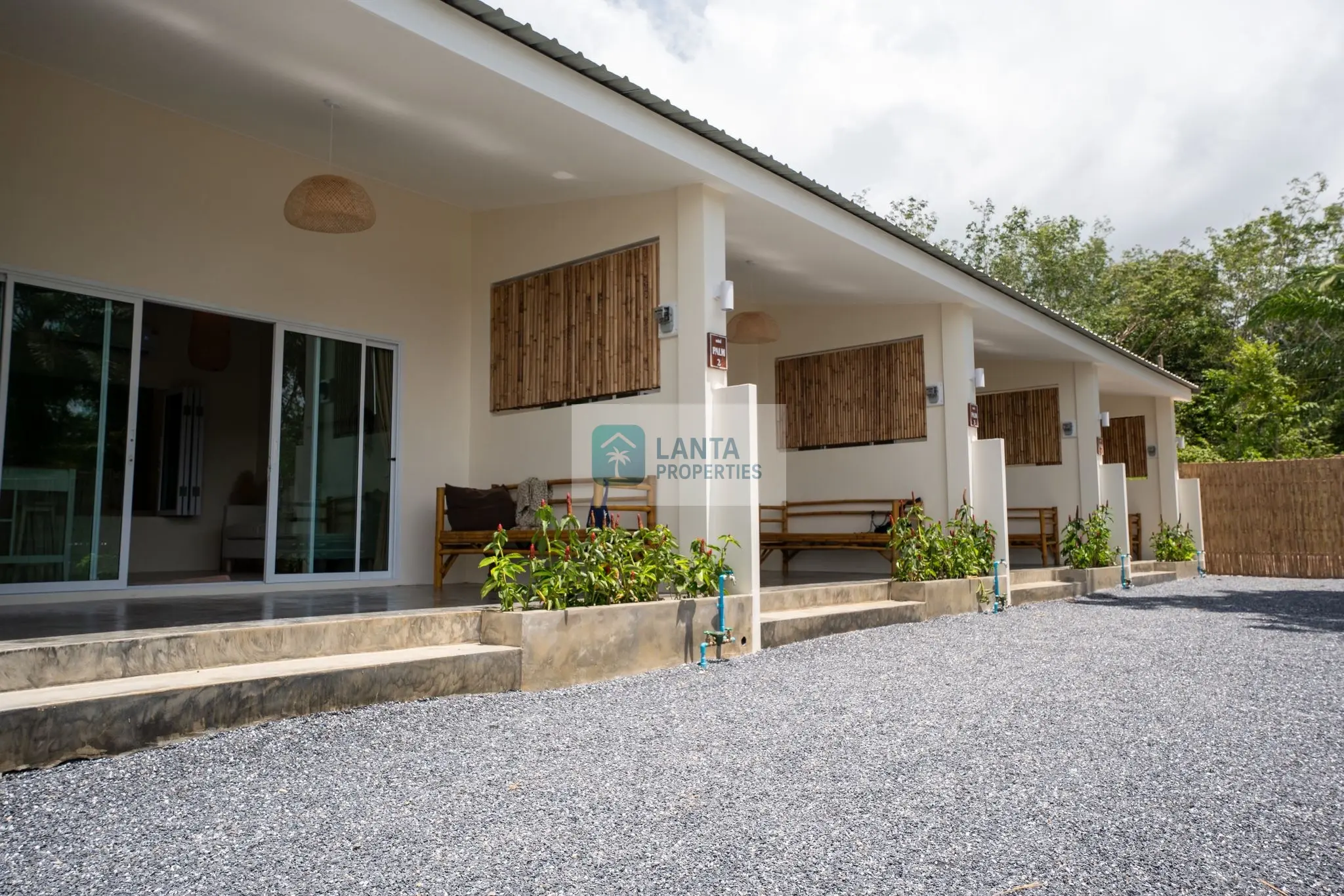 Mini Palm Villas – Modern Apartment