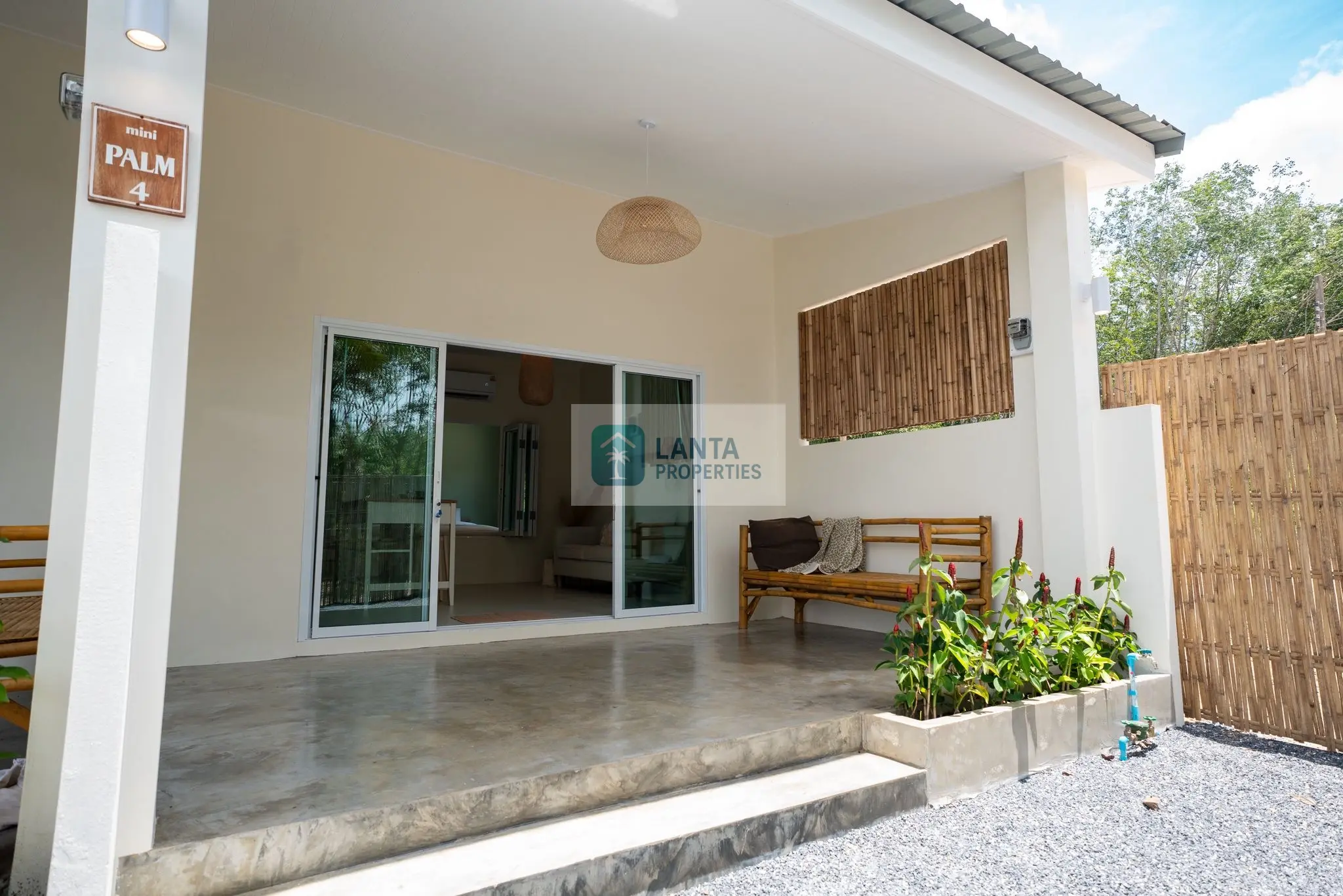 Mini Palm Villas – Modern Apartment