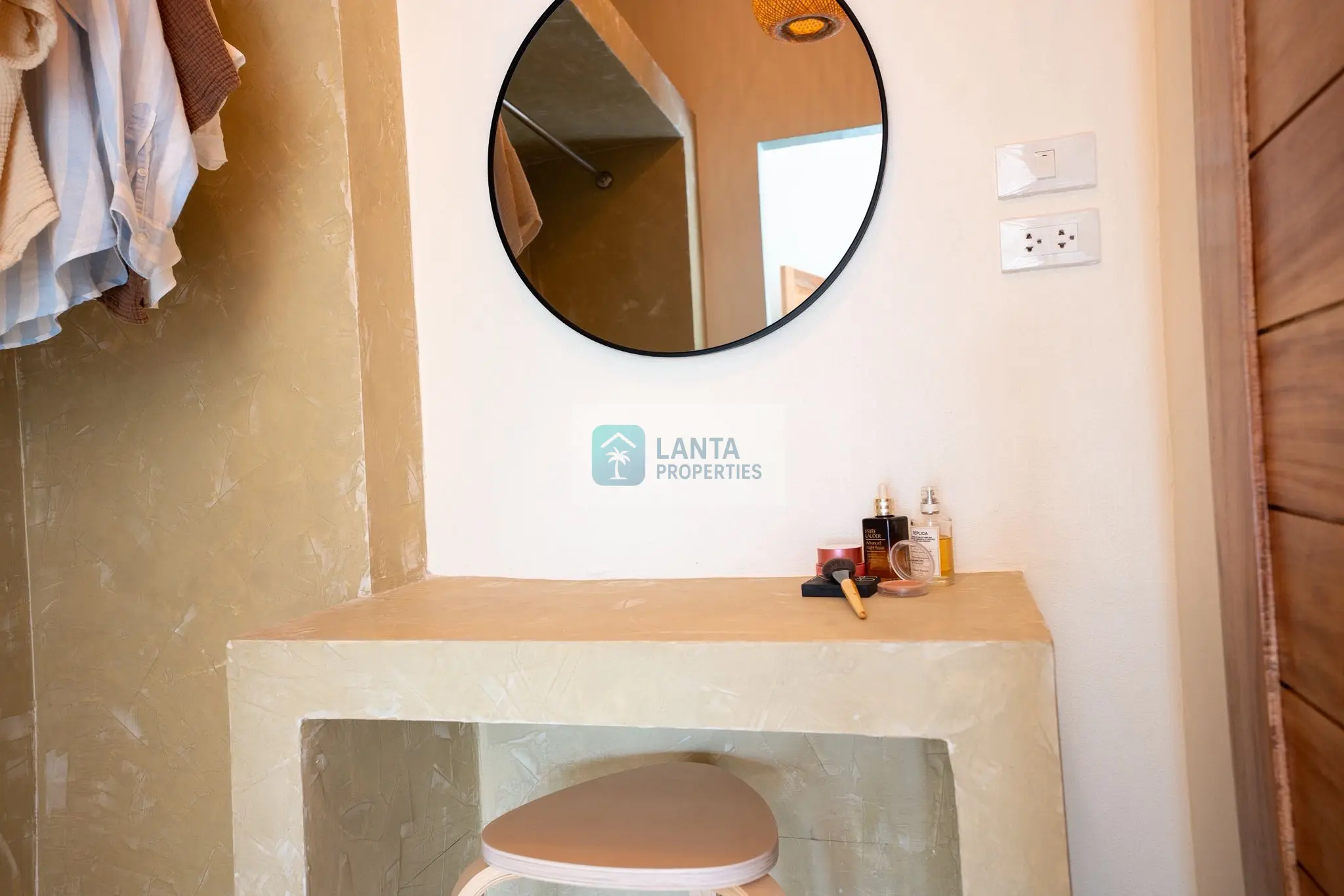 Mini Palm Villas – Modern Apartment