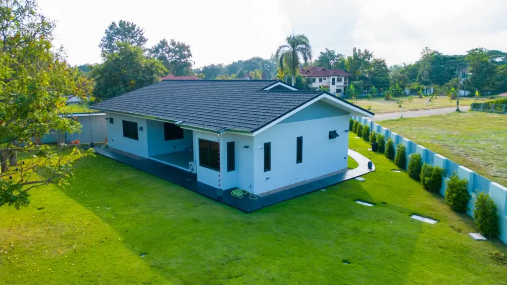 Moo Baan Modern Ranch Home