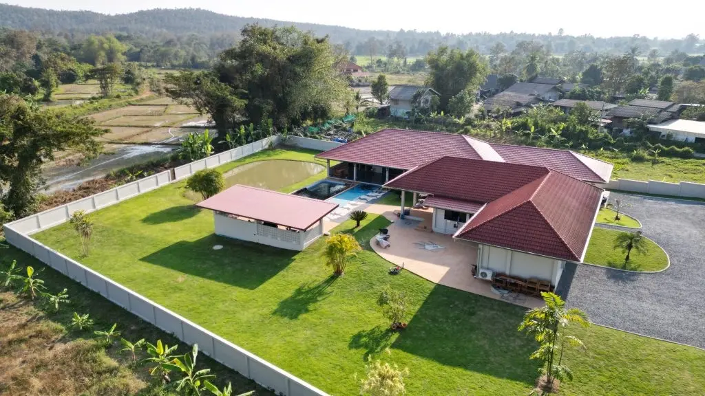 Chill “Resort-Style” Home