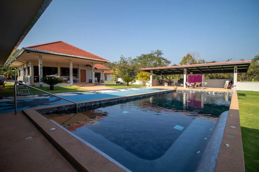 Chill “Resort-Style” Home