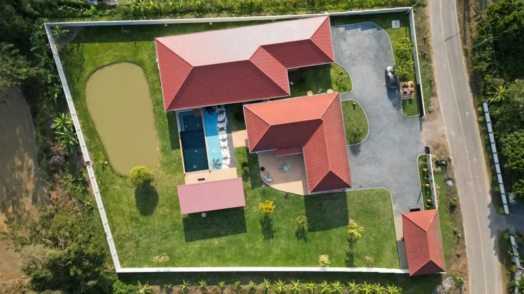 Chill “Resort-Style” Home