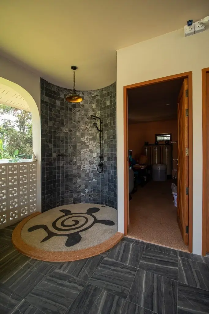 Chill “Resort-Style” Home