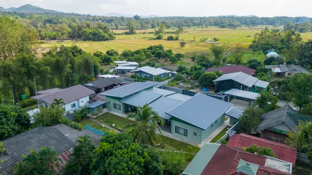 Extended Family Twin Country Homes