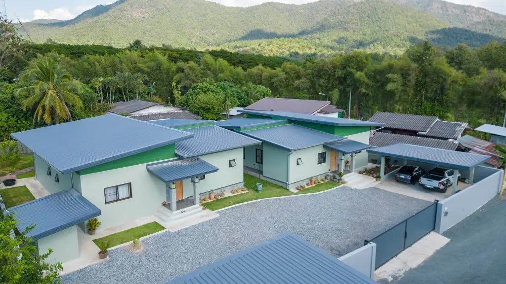 Extended Family Twin Country Homes