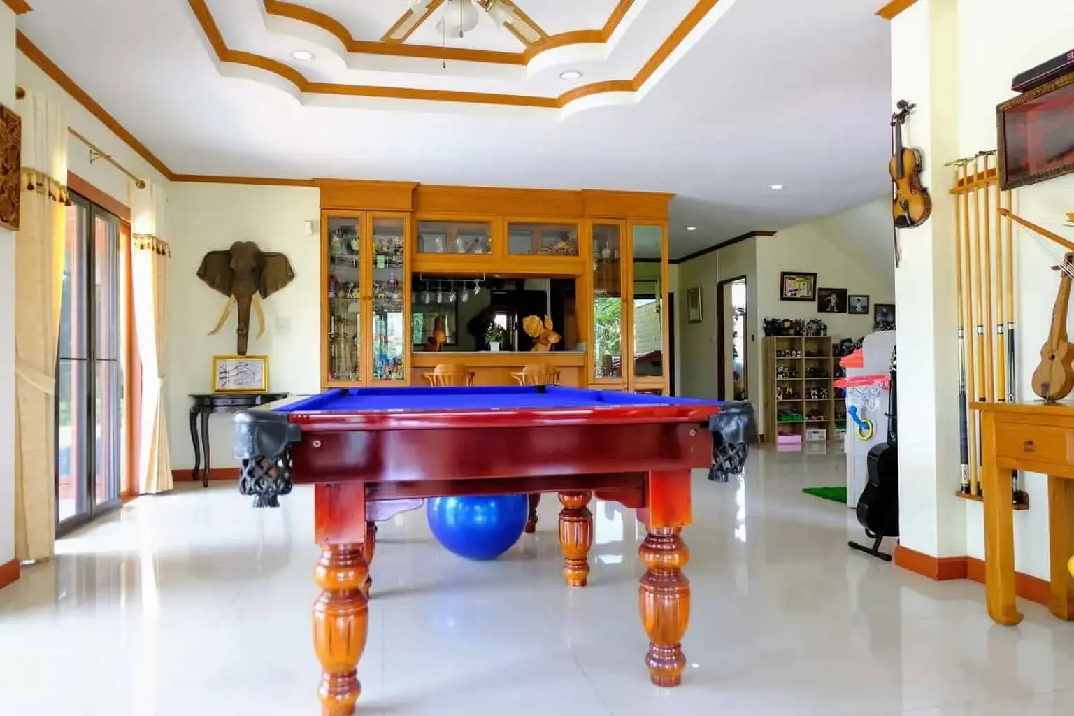 (HS261-04) Large Luxury Family Home with Pool on 3+ Rai in San Sai
