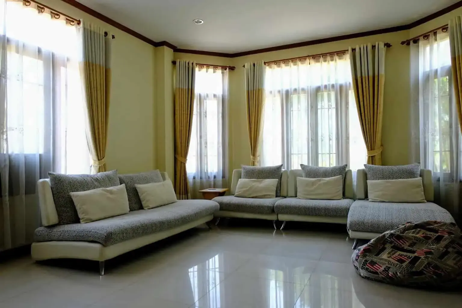 (HS261-04) Large Luxury Family Home with Pool on 3+ Rai in San Sai