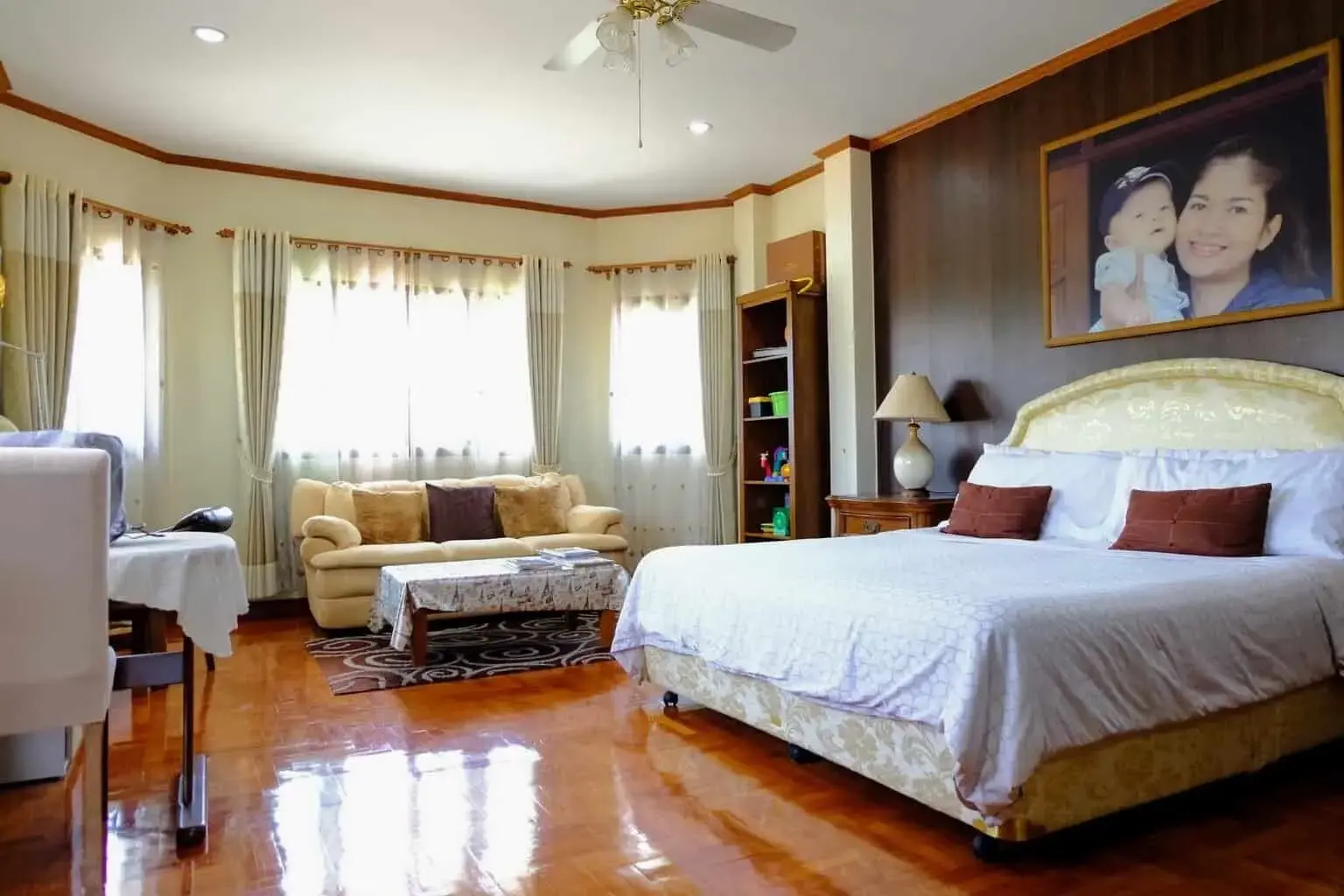 (HS261-04) Large Luxury Family Home with Pool on 3+ Rai in San Sai