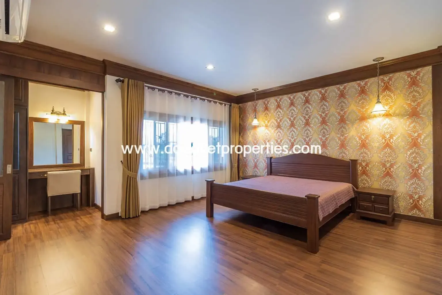 (HS210-04) Gorgeous 2 Storey Home with Swimming Pool for Sale in a Moo Baan in San Na Meng, San Sai