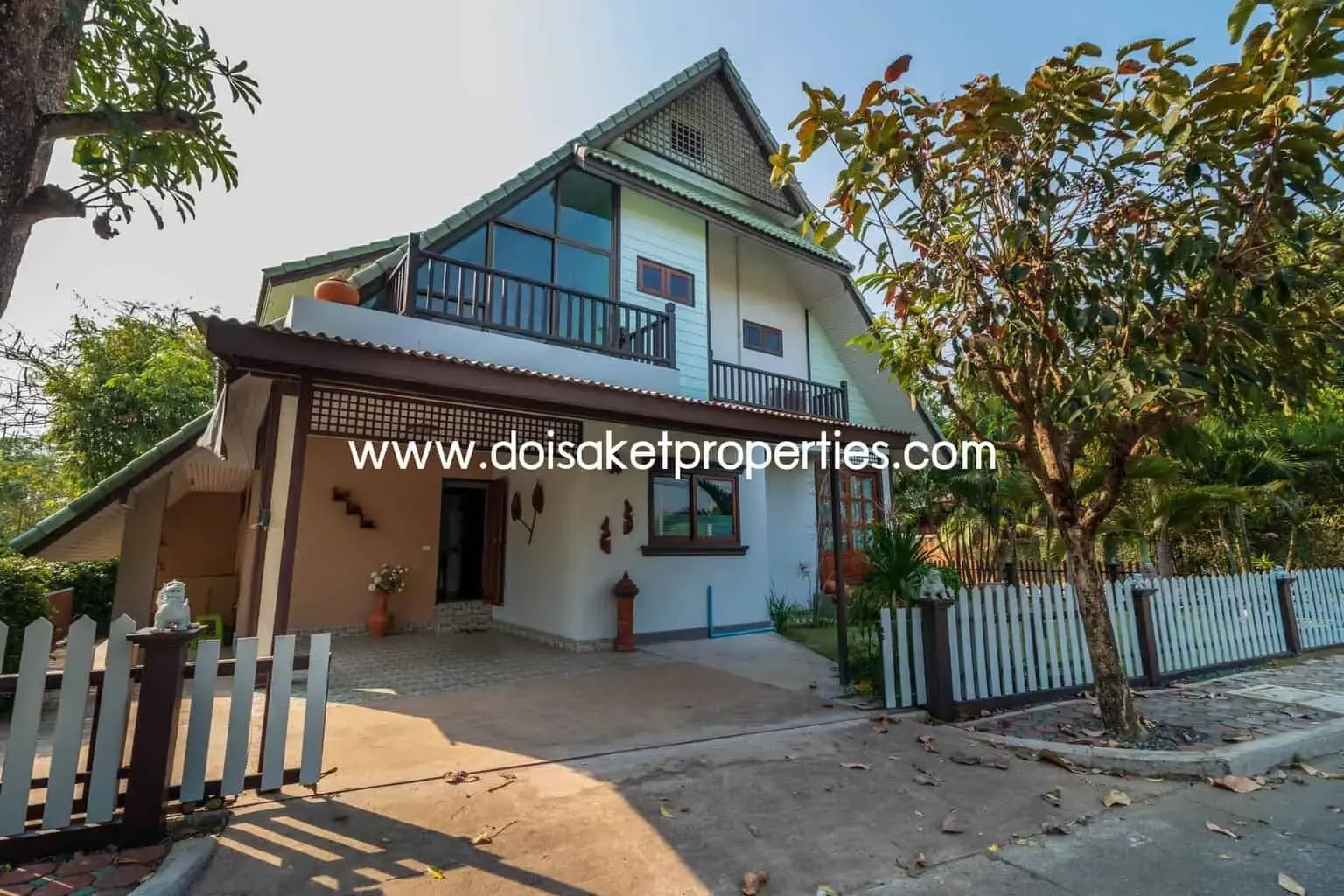 (HS289-02) Great Home with Cool Design for Sale in Doi Saket