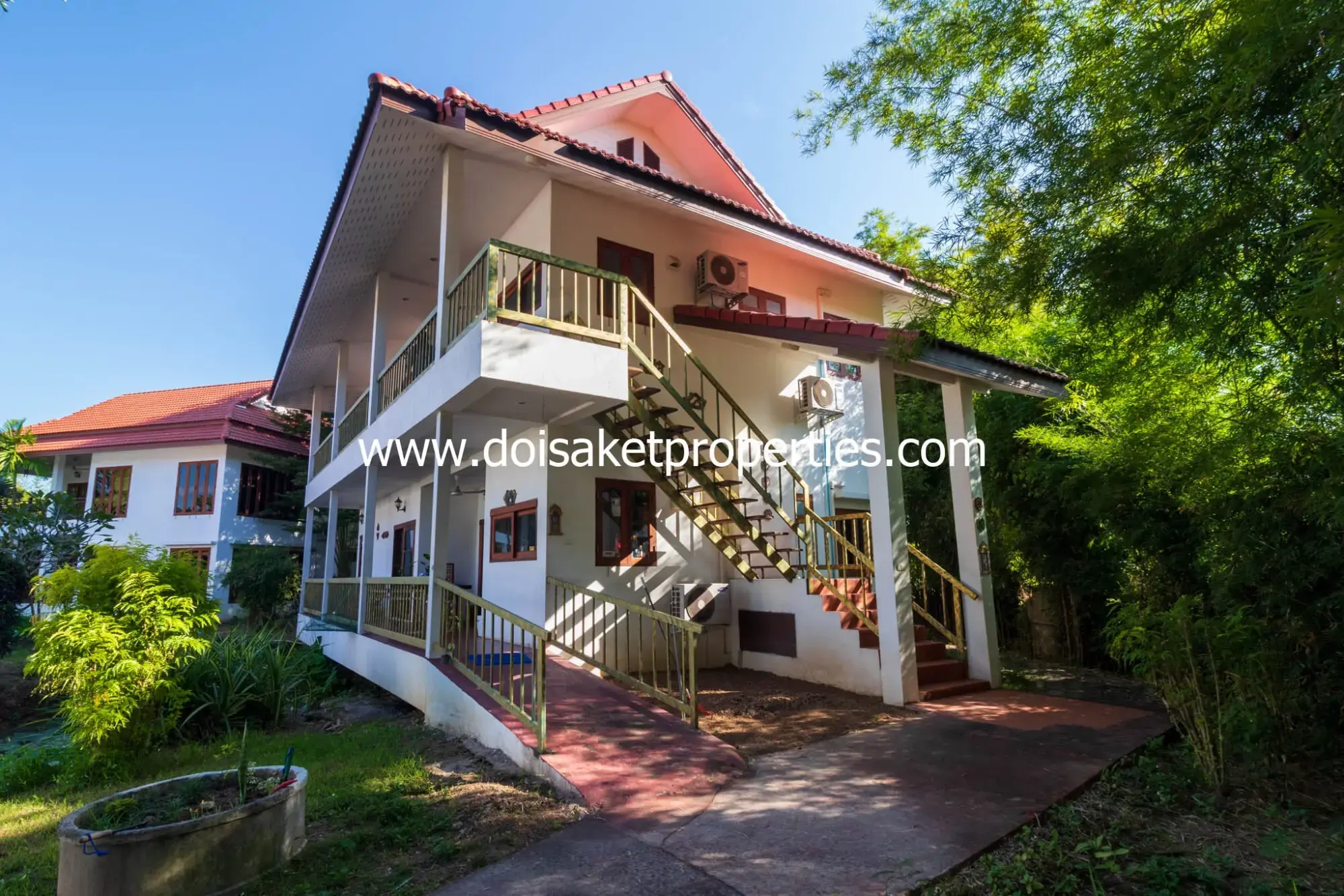 (HR184-V2U) Lovely 2-Bedroom Family Suite for Rent in Choeng Doi, Doi Saket