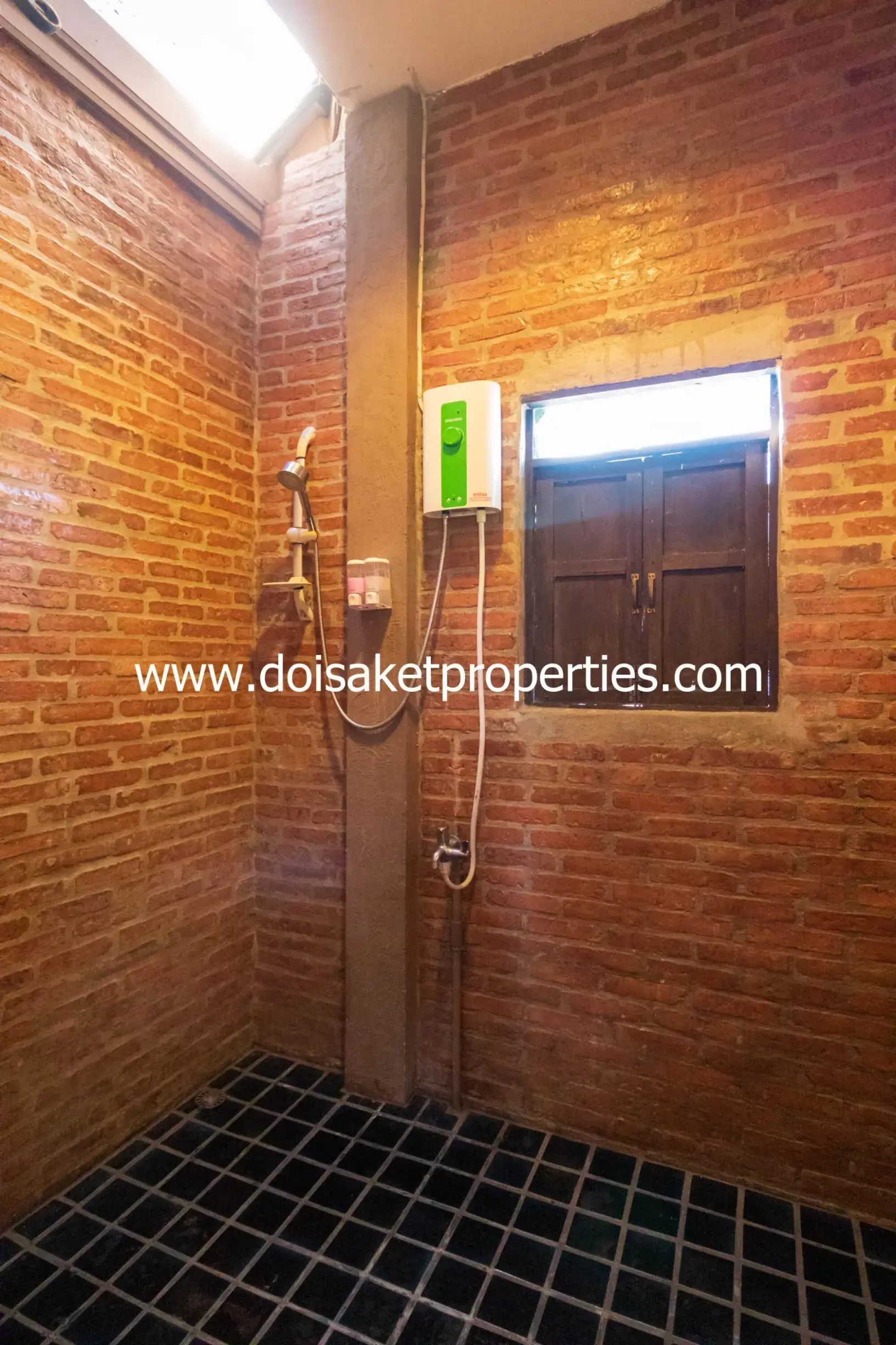 (HR187-C3C4) Pretty 2-Bedroom Duplex Home for Rent in Choeng Doi, Doi Saket