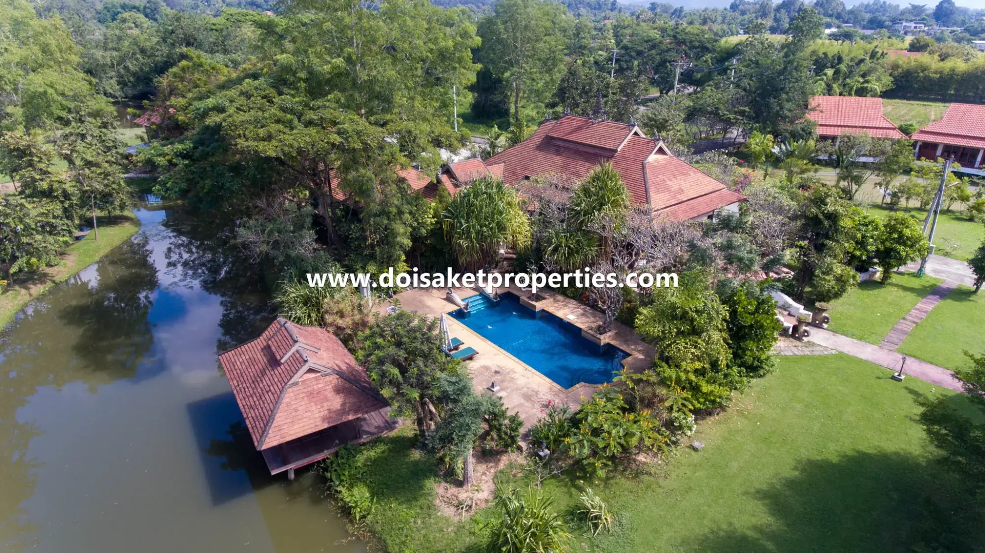 (RS004-13) Beautiful Lanna-Style Resort with Restaurant, Spa, and Coffee Shop for Sale in Doi Saket, Chiang Mai, Thailand
