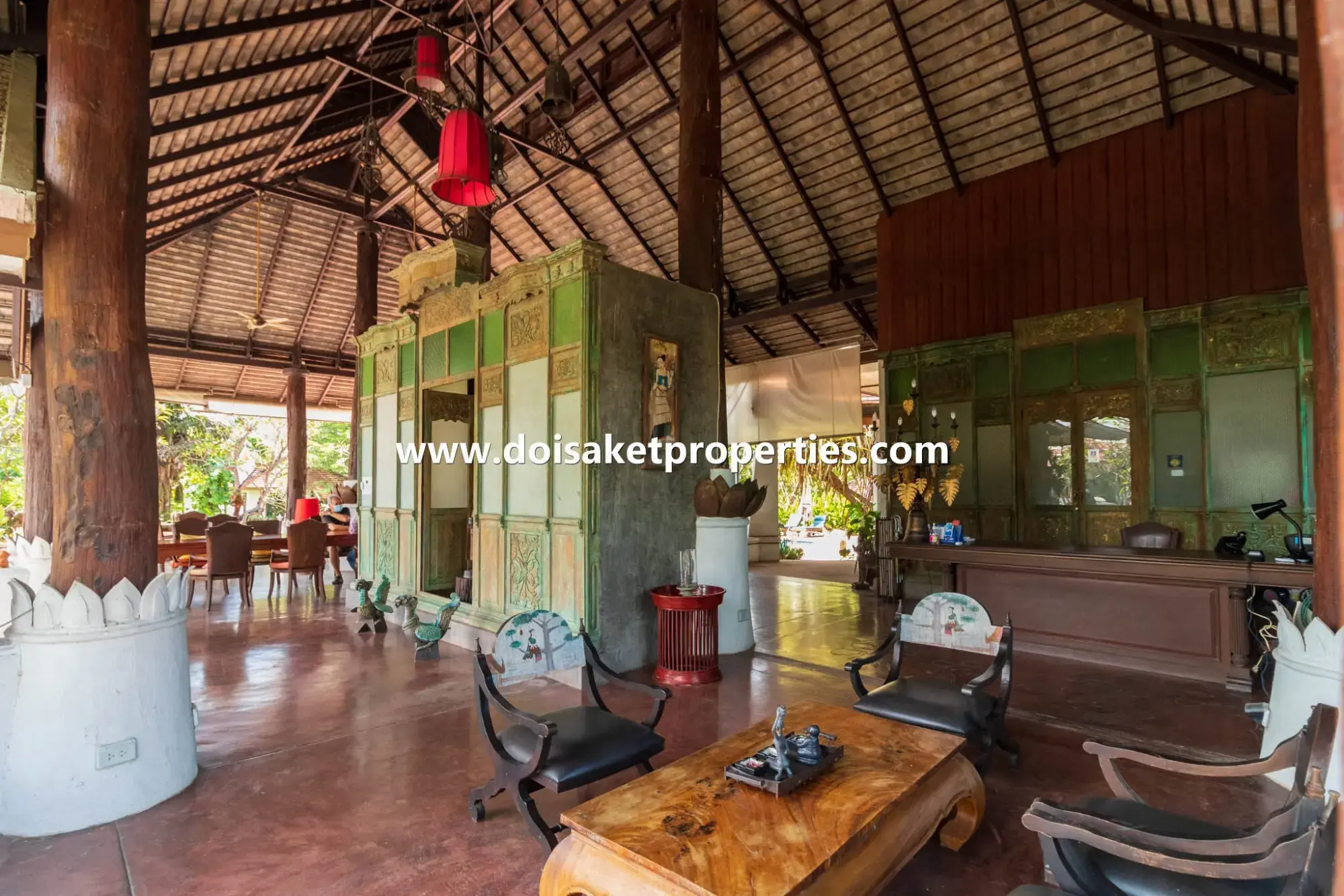 (RS004-13) Beautiful Lanna-Style Resort with Restaurant, Spa, and Coffee Shop for Sale in Doi Saket, Chiang Mai, Thailand