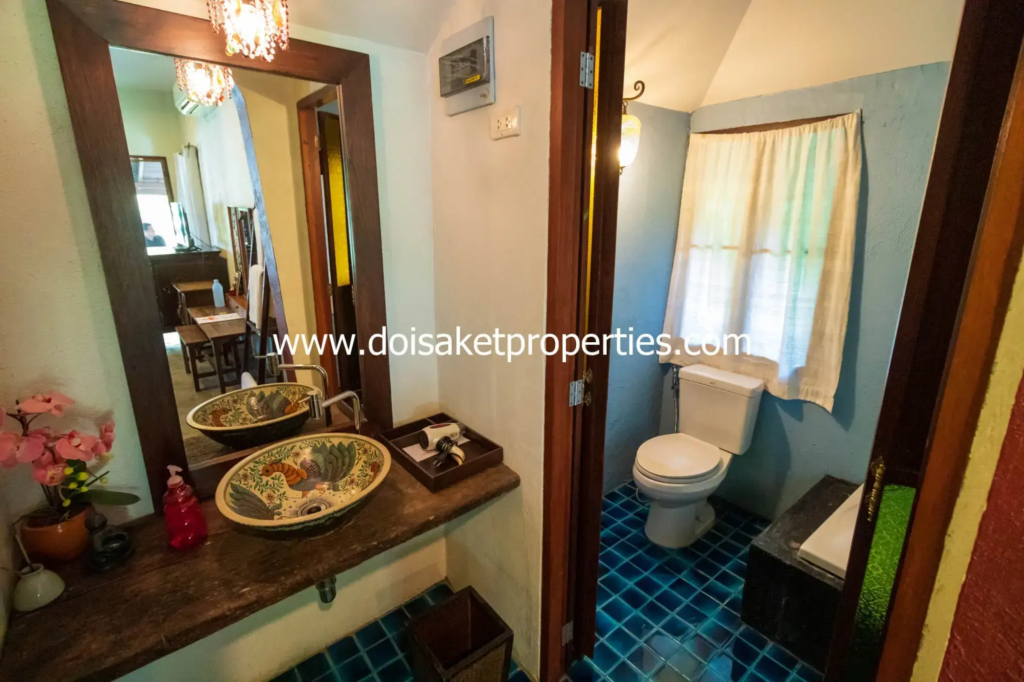 (RS004-13) Beautiful Lanna-Style Resort with Restaurant, Spa, and Coffee Shop for Sale in Doi Saket, Chiang Mai, Thailand