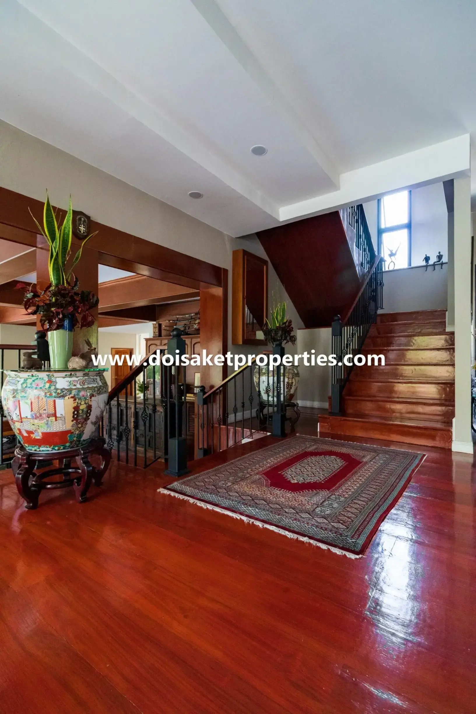(HS326-05) Incredible Luxury Estate Property on 5+ Rai for Sale in Doi Saket, Chiang Mai