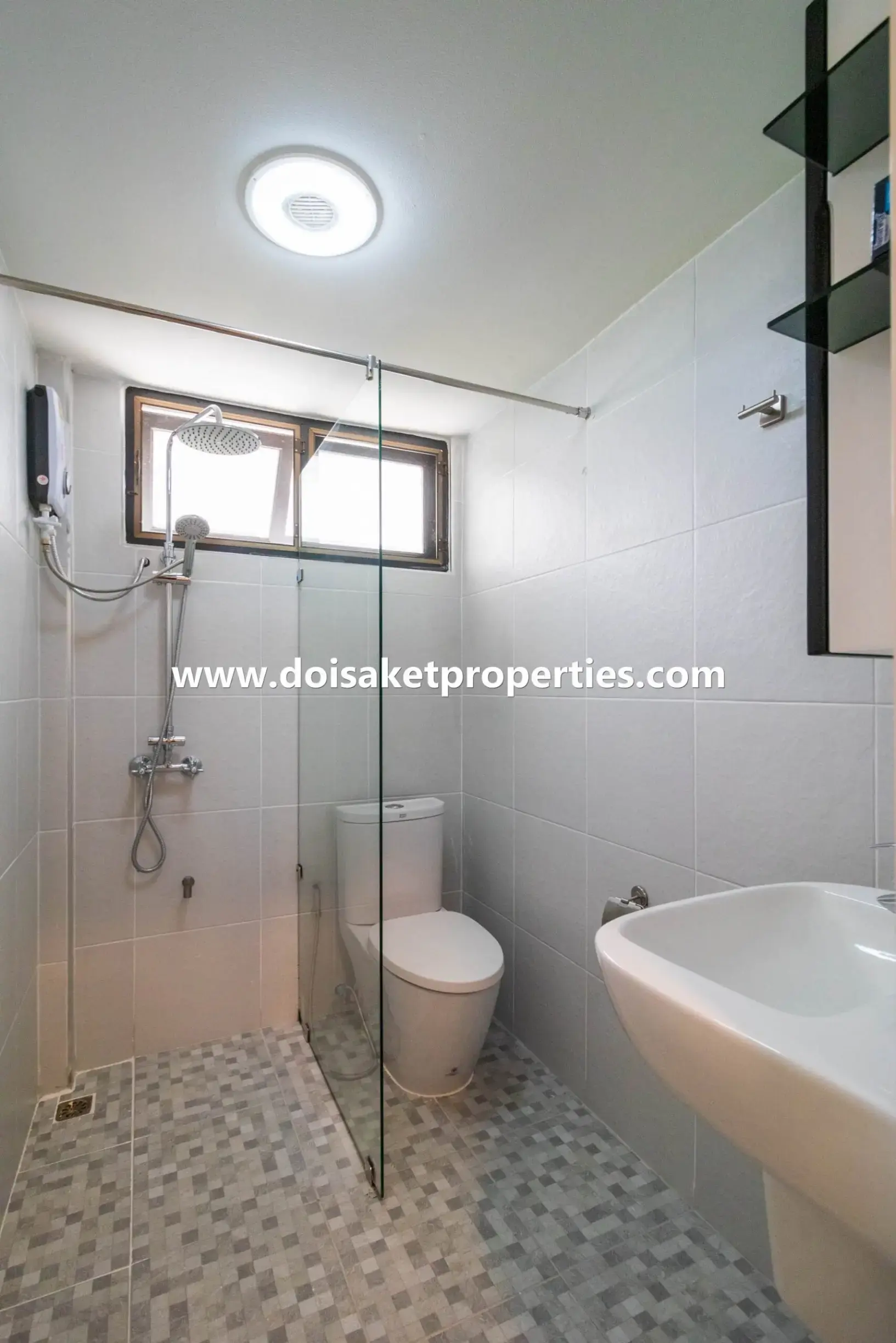 (HS326-05) Incredible Luxury Estate Property on 5+ Rai for Sale in Doi Saket, Chiang Mai