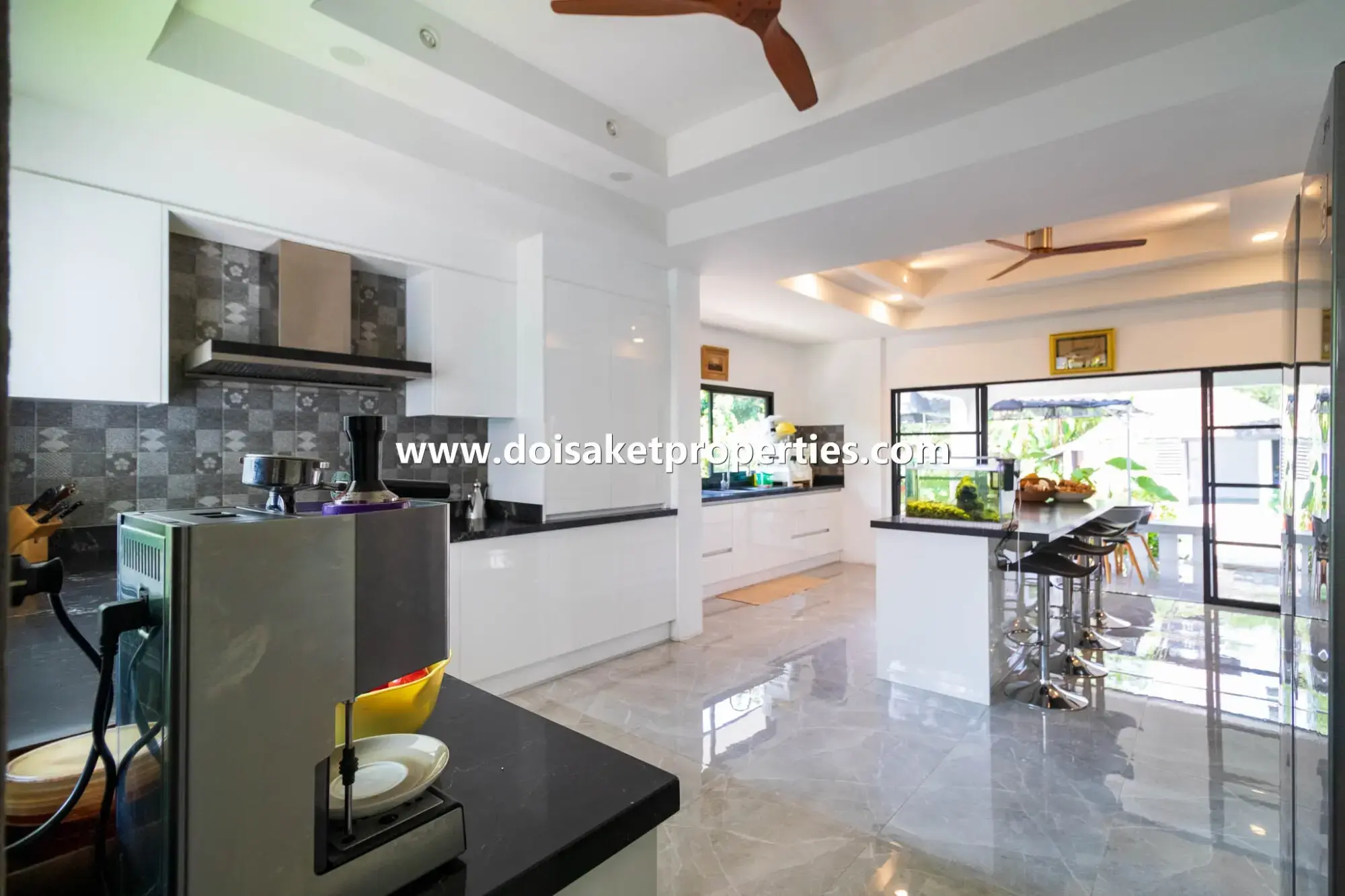 (HS326-05) Incredible Luxury Estate Property on 5+ Rai for Sale in Doi Saket, Chiang Mai