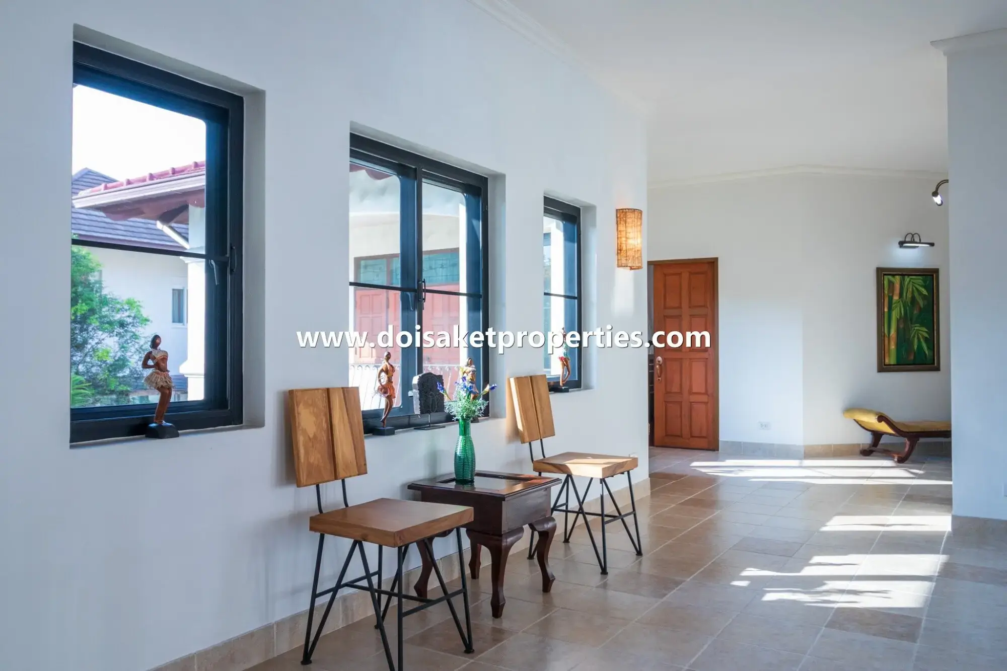 (HS343-04) Luxurious Large Spanish Villa Style Home for Sale in Palm Springs, Nong Hoi, Chiang Mai