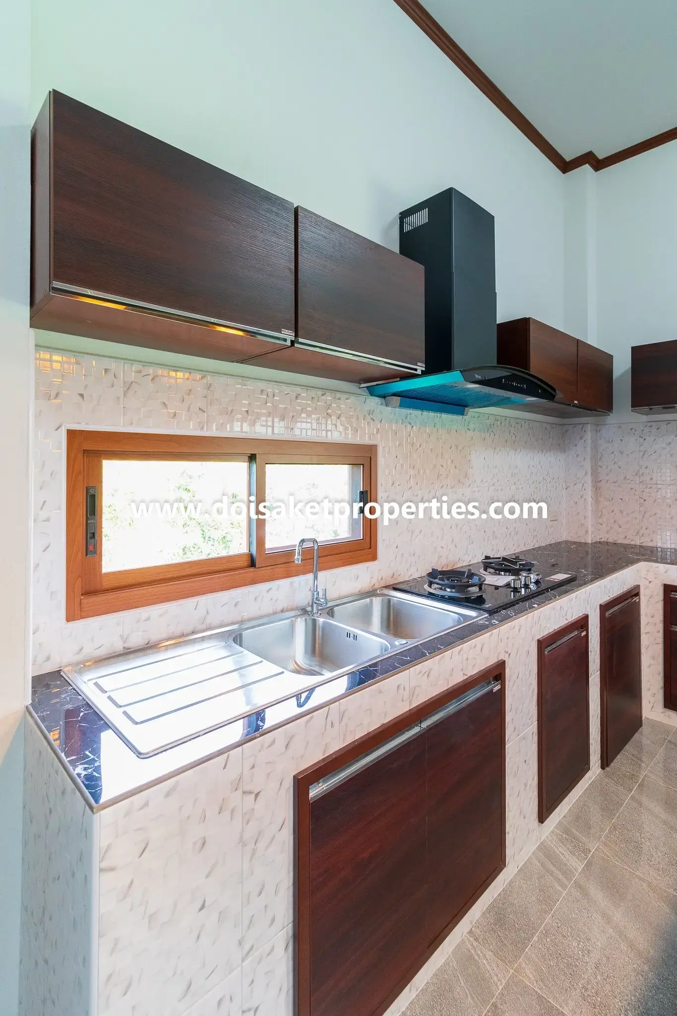 (HS347-04) New Modern-Style Home with Swimming Pool and Views for Sale in Choeng Doi, Doi Saket