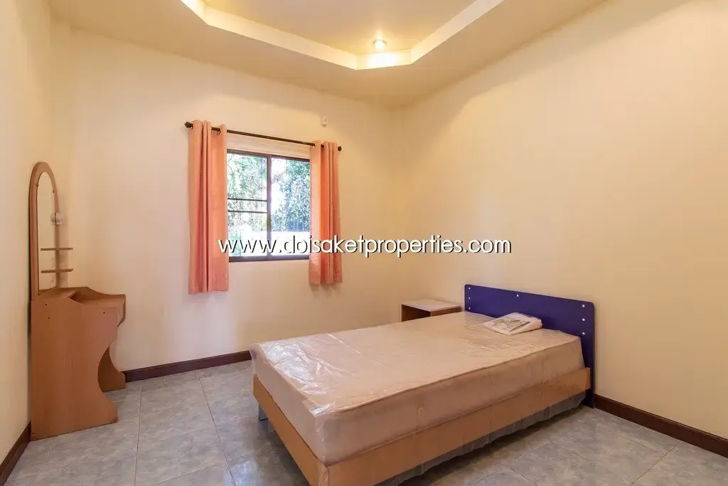 (HS357-03) 3-Bedroom House for sale in Talat Kwan, Doi Saket.