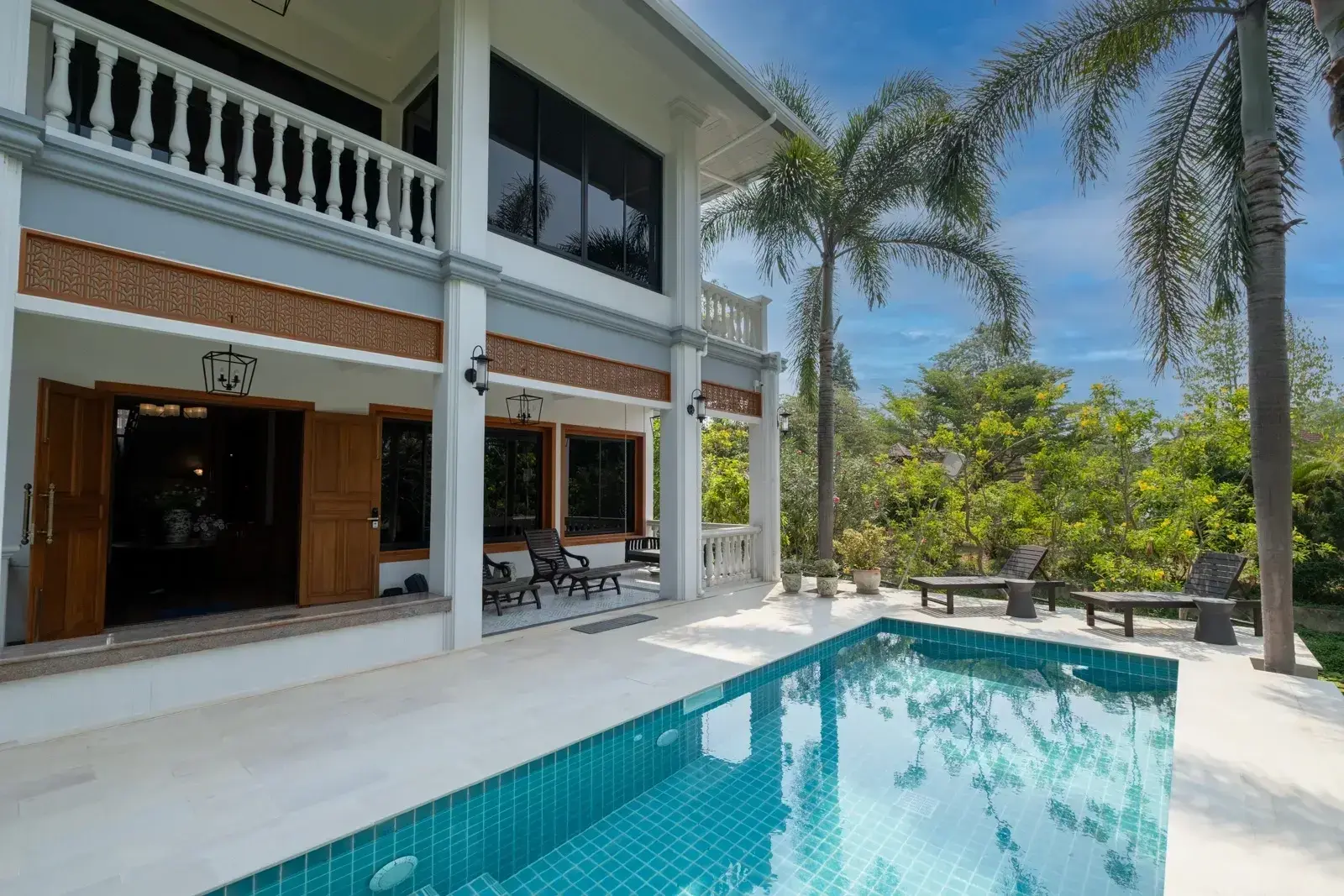 (HS366-06) 4-Bedroom Riverside Pool Villa with Royal Provenance for Sale in Doi Saket