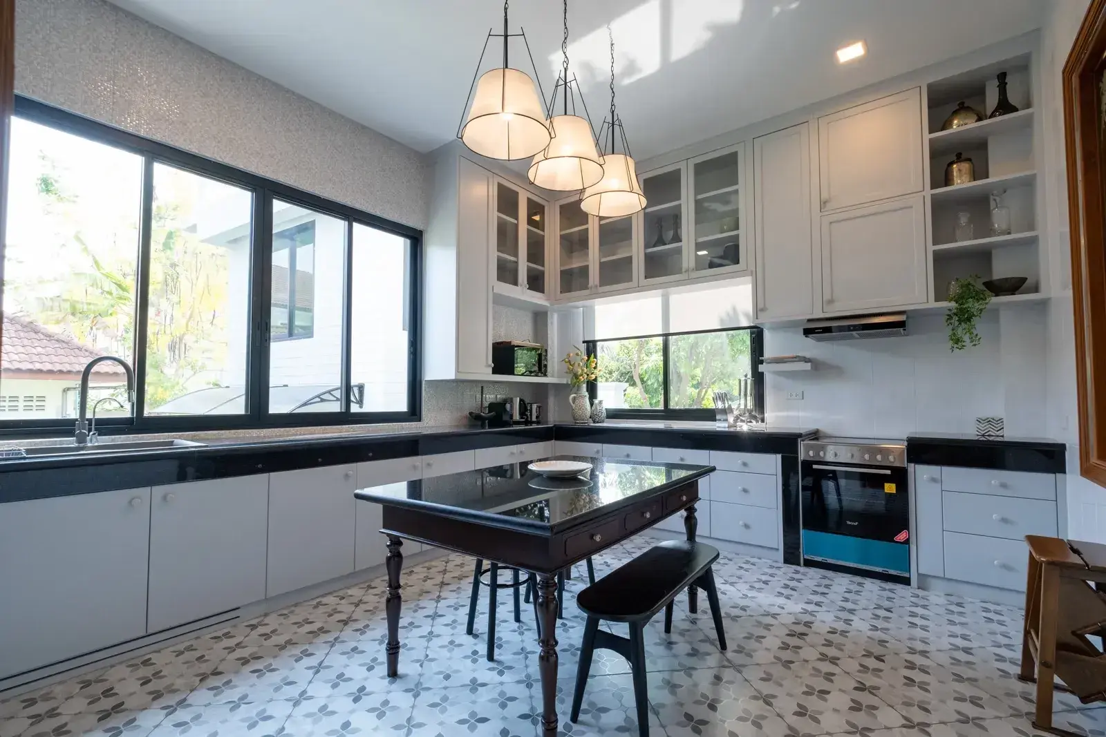 (HS366-06) 4-Bedroom Riverside Pool Villa with Royal Provenance for Sale in Doi Saket