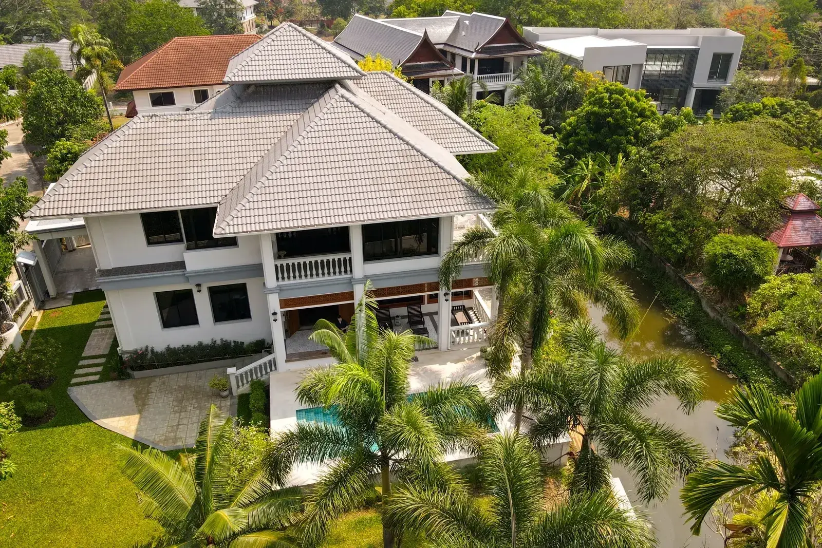 (HS366-06) 4-Bedroom Riverside Pool Villa with Royal Provenance for Sale in Doi Saket