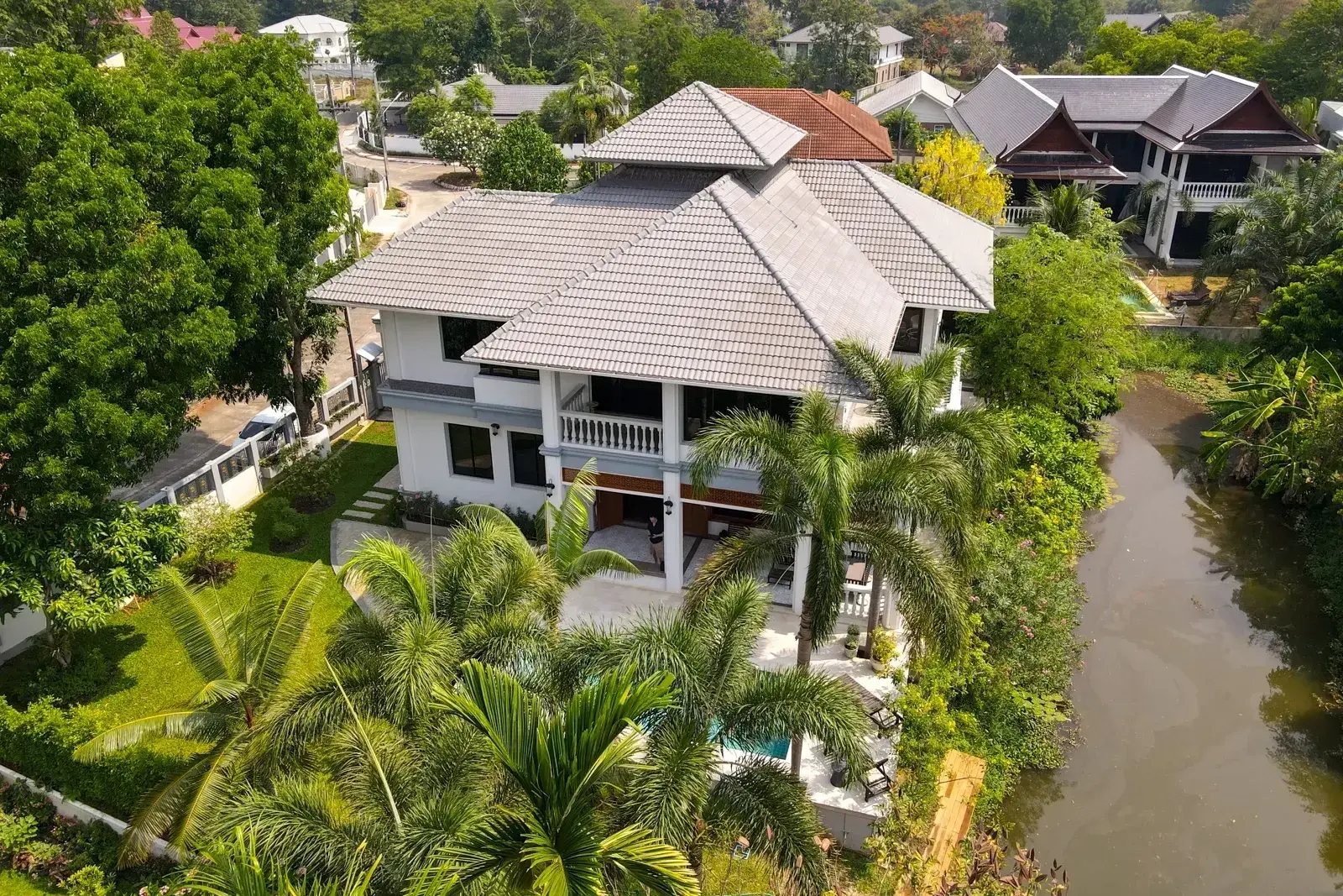 (HS366-06) 4-Bedroom Riverside Pool Villa with Royal Provenance for Sale in Doi Saket