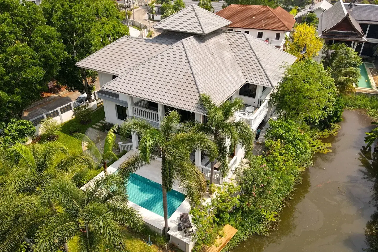 (HS366-06) 4-Bedroom Riverside Pool Villa with Royal Provenance for Sale in Doi Saket