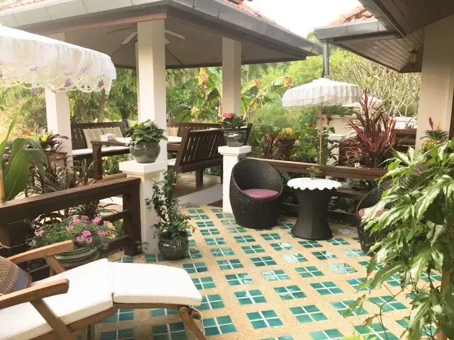 (HS369-02)  Nice 2 Bedroom Bungalow on a Lake for Sale in On Tai, San Kamphaeng, Chiang Mai