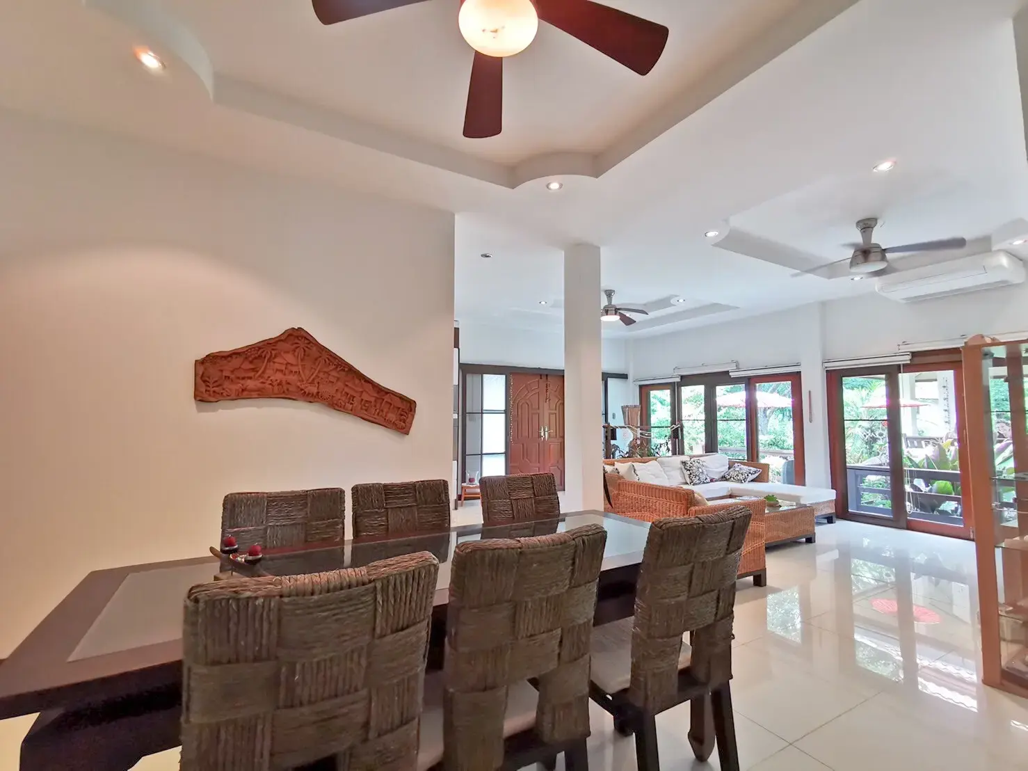(HS369-02)  Nice 2 Bedroom Bungalow on a Lake for Sale in On Tai, San Kamphaeng, Chiang Mai