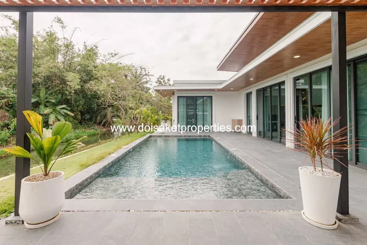(HS376-03) New Fully-Furnished 3-Bedroom Pool Villa for Sale in Saraphi, Chiang Mai