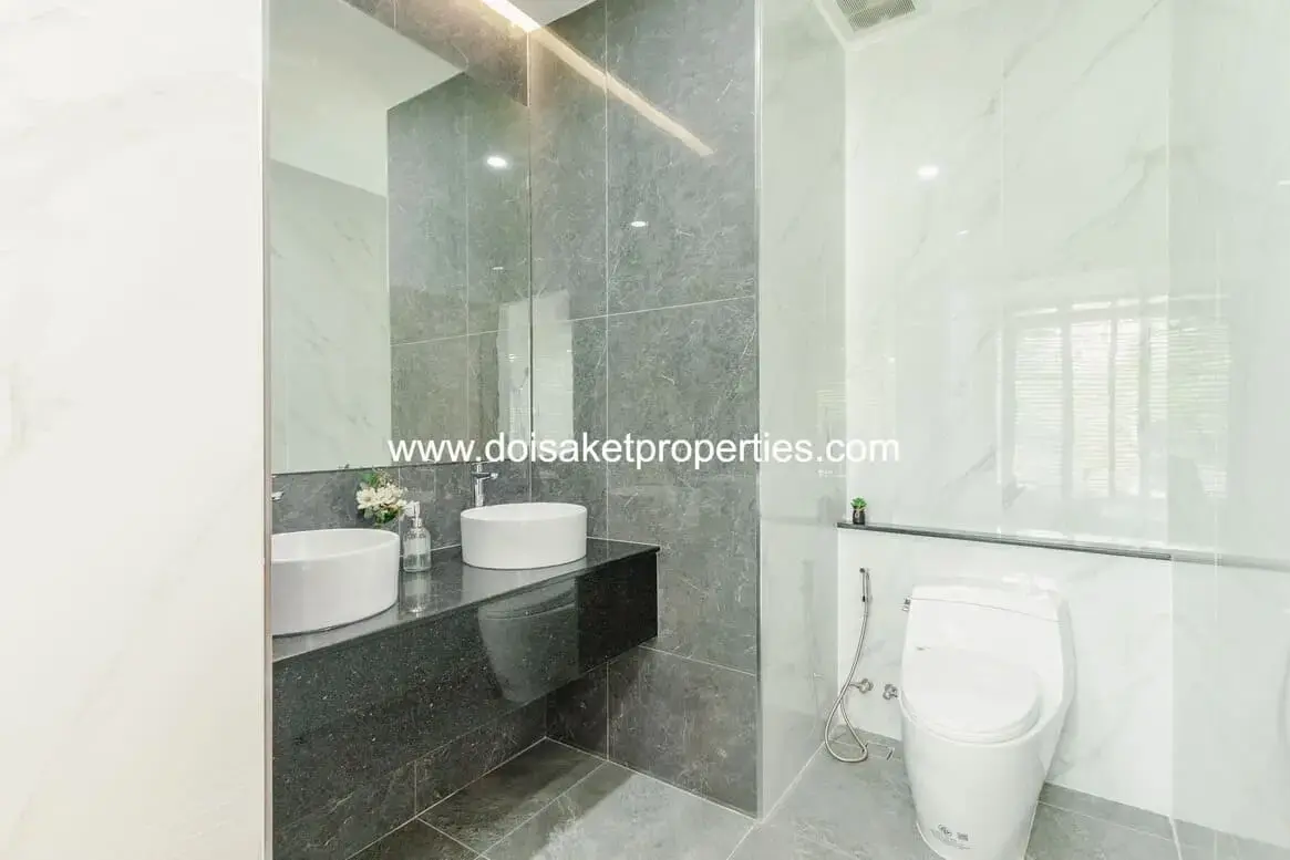 (HS376-03) New Fully-Furnished 3-Bedroom Pool Villa for Sale in Saraphi, Chiang Mai
