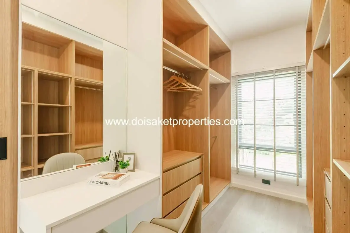 (HS376-03) New Fully-Furnished 3-Bedroom Pool Villa for Sale in Saraphi, Chiang Mai