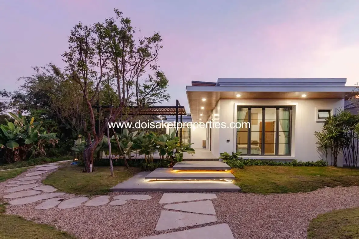 (HS376-03) New Fully-Furnished 3-Bedroom Pool Villa for Sale in Saraphi, Chiang Mai