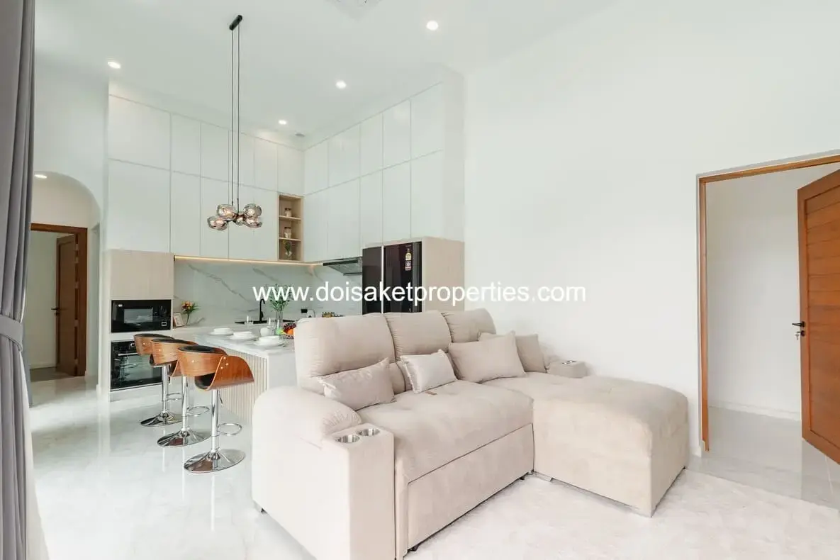 (HS376-03) New Fully-Furnished 3-Bedroom Pool Villa for Sale in Saraphi, Chiang Mai