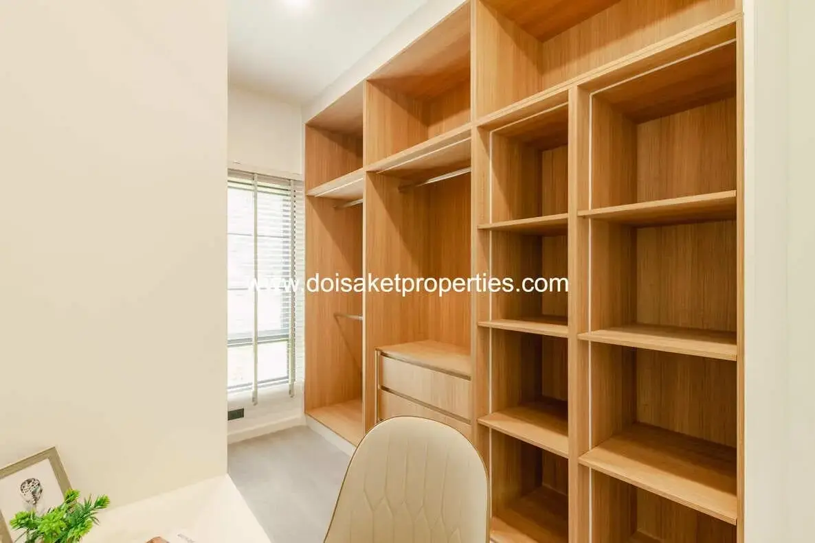 (HS376-03) New Fully-Furnished 3-Bedroom Pool Villa for Sale in Saraphi, Chiang Mai