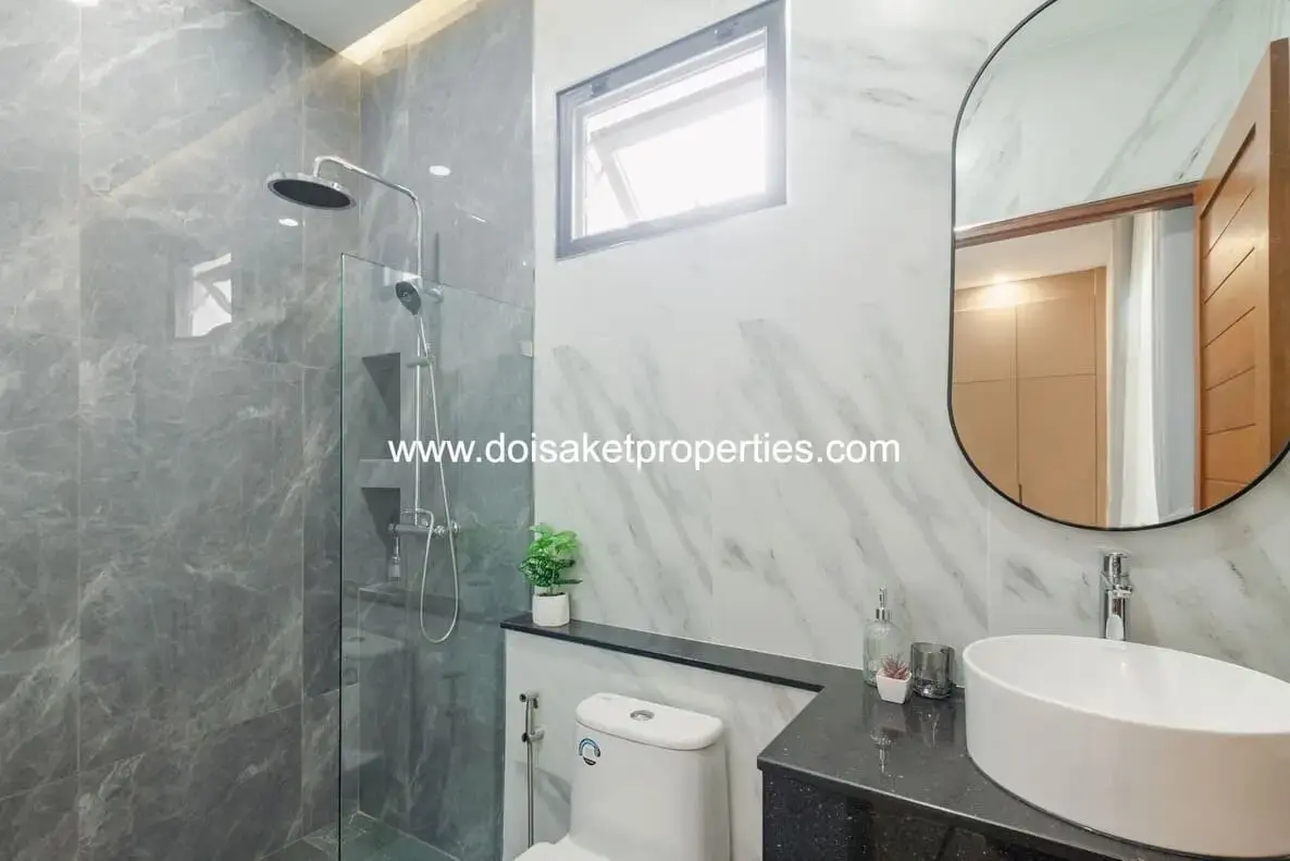 (HS376-03) New Fully-Furnished 3-Bedroom Pool Villa for Sale in Saraphi, Chiang Mai