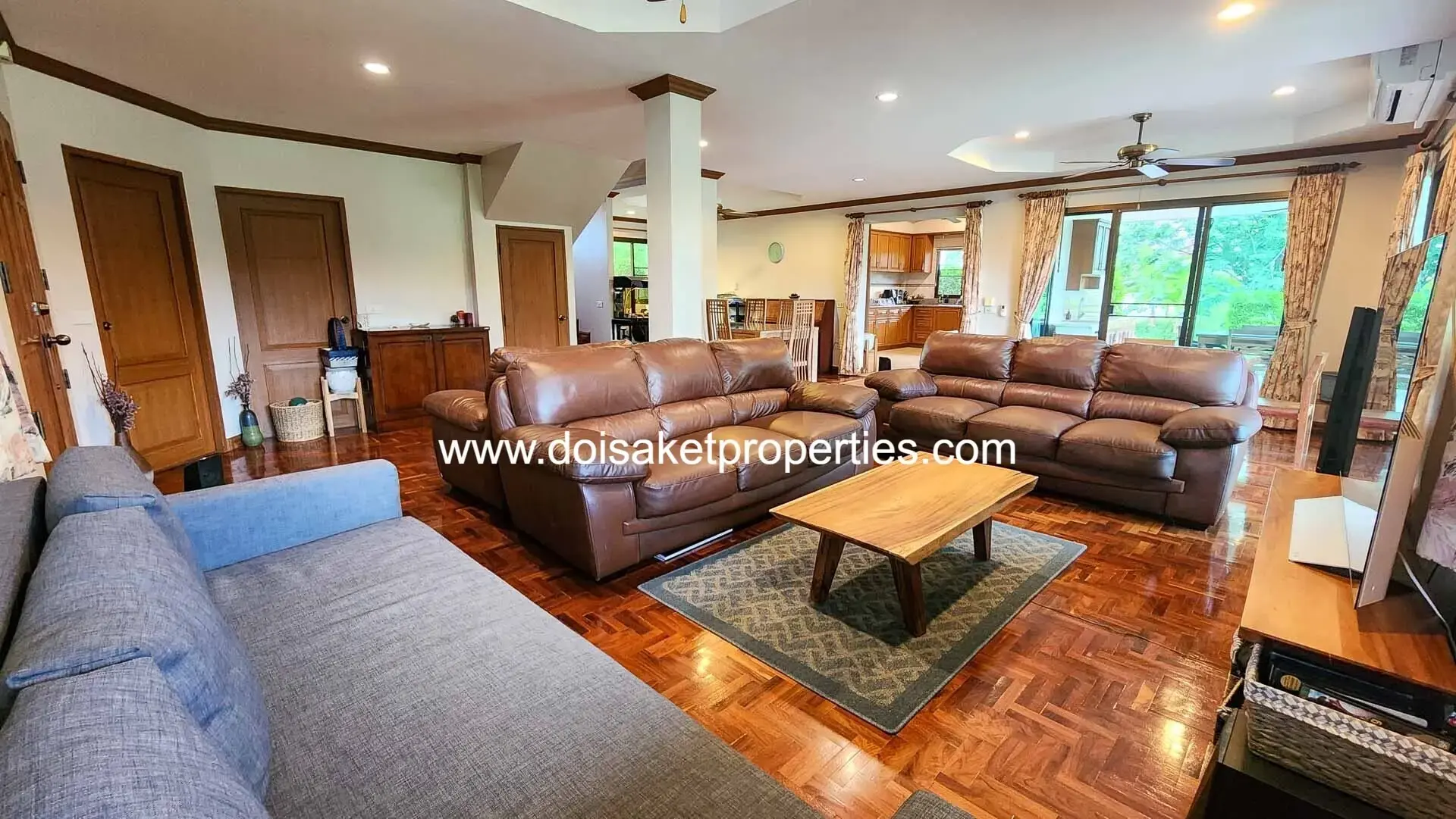 (HS372-05) Beautiful 5 Bedroom Pool Villa With A Large Garden In Doi Saket