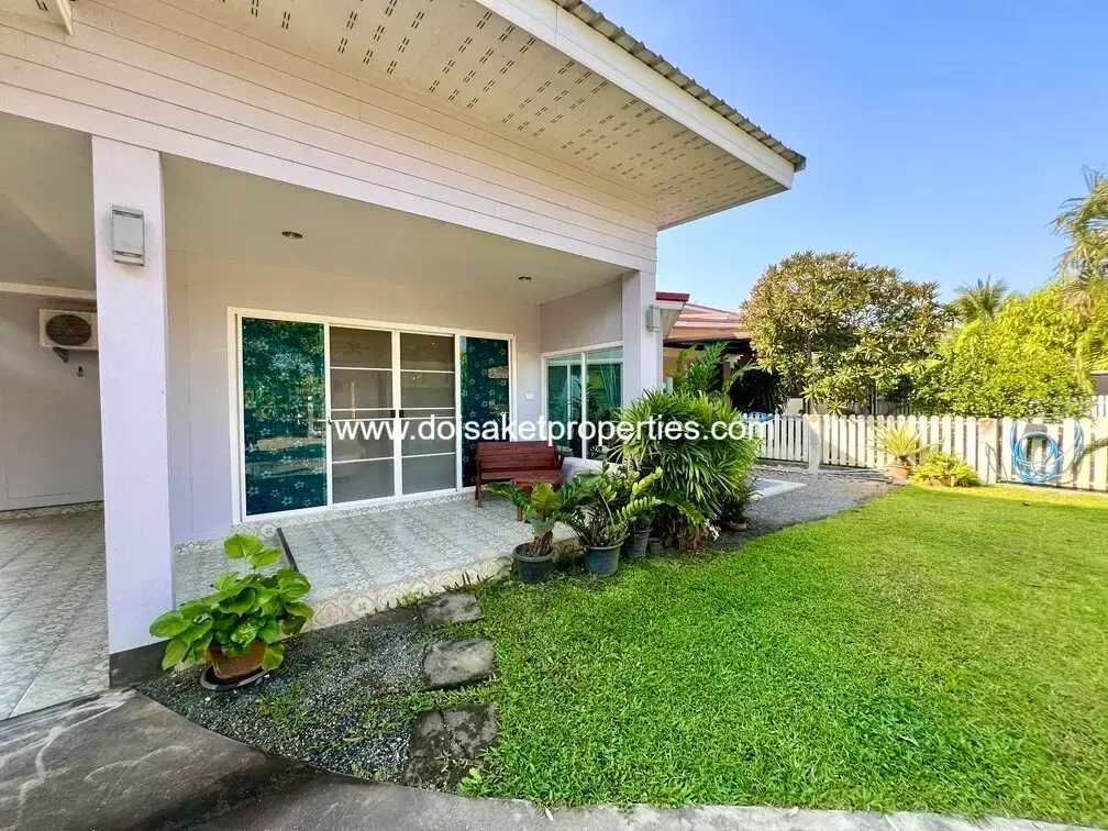(HS373-03) Fully-Furnished 3-Bedroom Single-Storey Home for Sale in Talat Kwan, Doi Saket