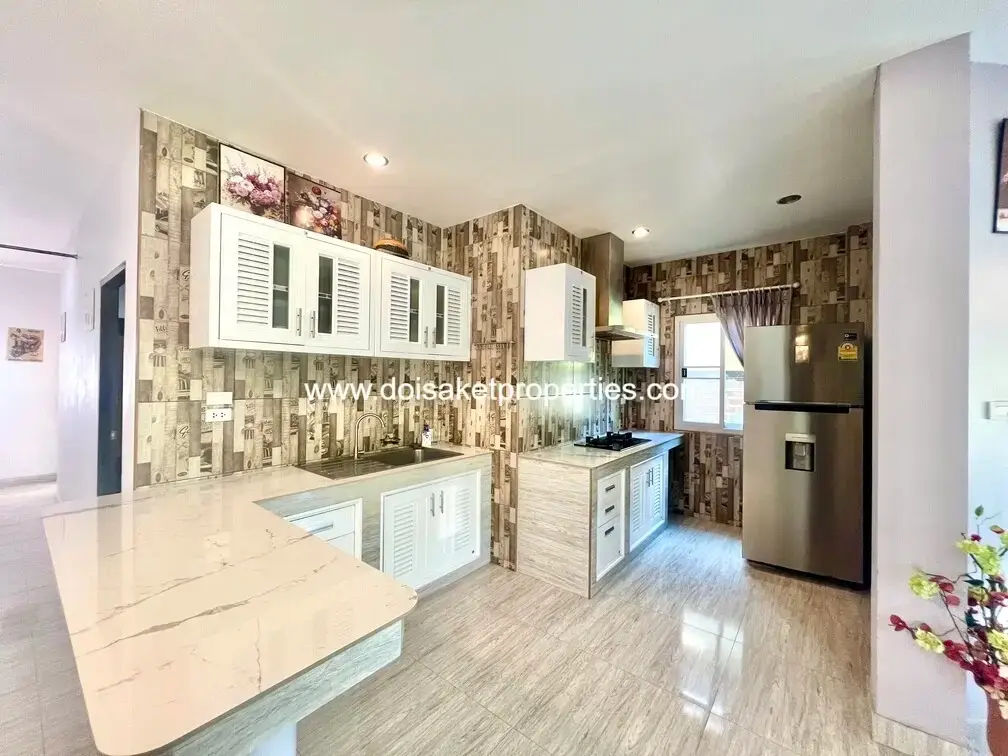 (HS373-03) Fully-Furnished 3-Bedroom Single-Storey Home for Sale in Talat Kwan, Doi Saket