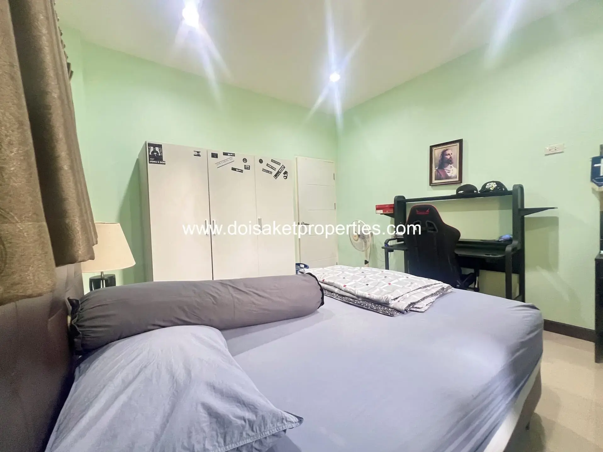 (HS375-01) 1+ Rai Property on a Main Road with Many Business Opportunities for Sale in Luang Nuea, Doi Saket