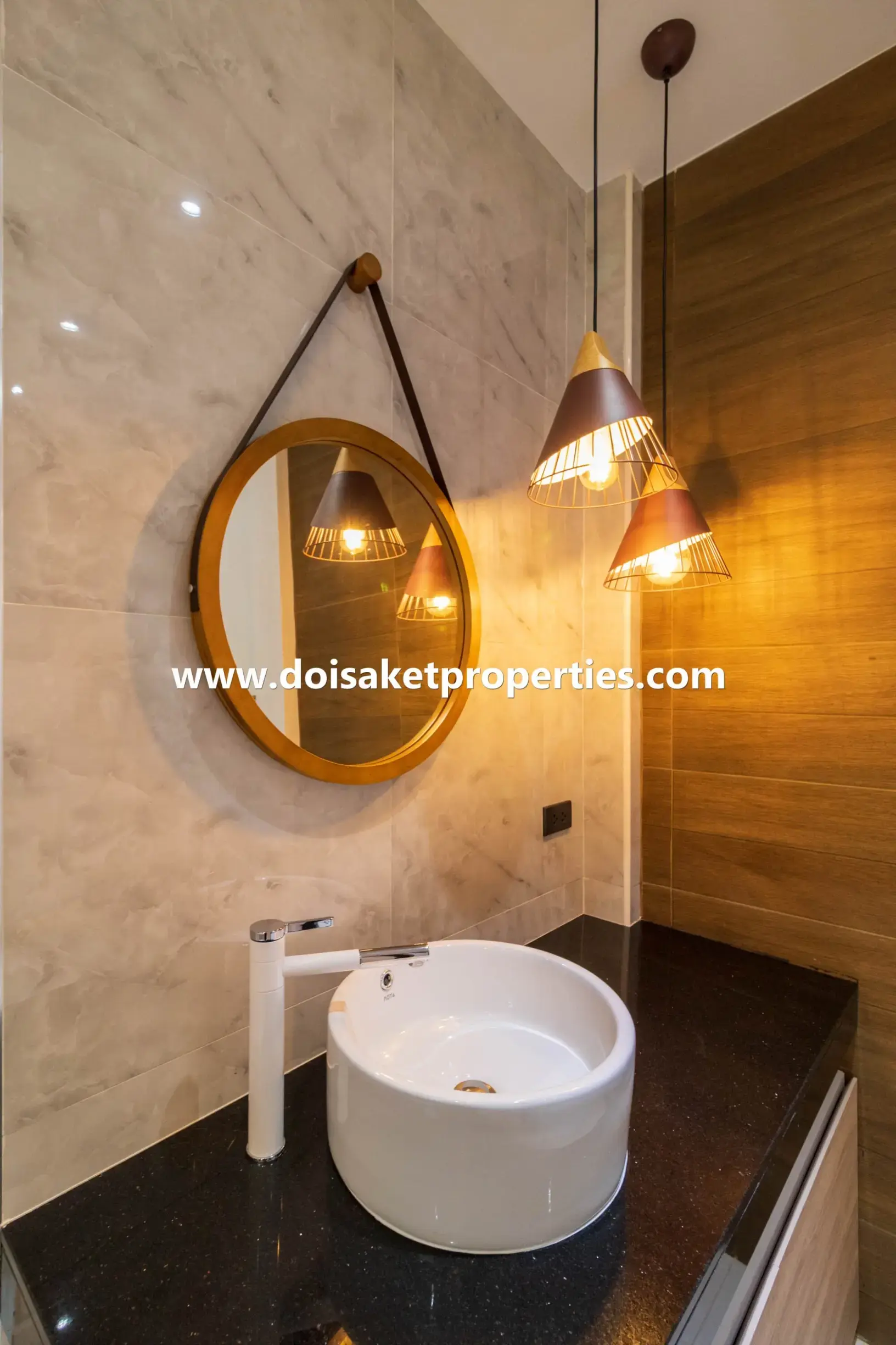 (HR200-02) Stunning Modern Home for Rent in Choeng Doi, Doi Saket