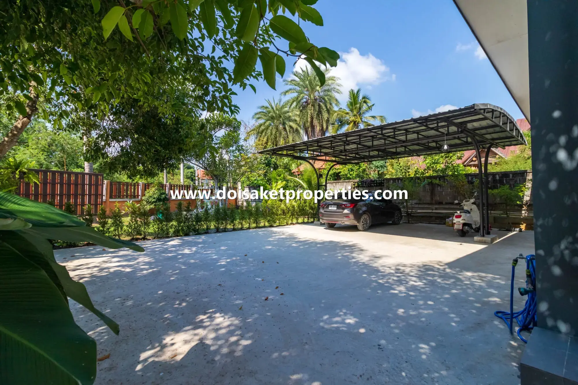 (HR200-02) Stunning Modern Home for Rent in Choeng Doi, Doi Saket